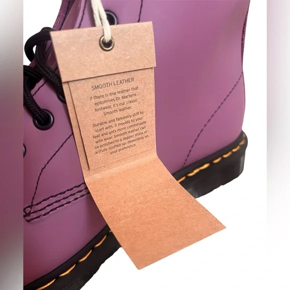 NWT 1460 8 EYE DR. MARTENS MUTED PURPLE SMOOTH LEATHER BOOTS 9